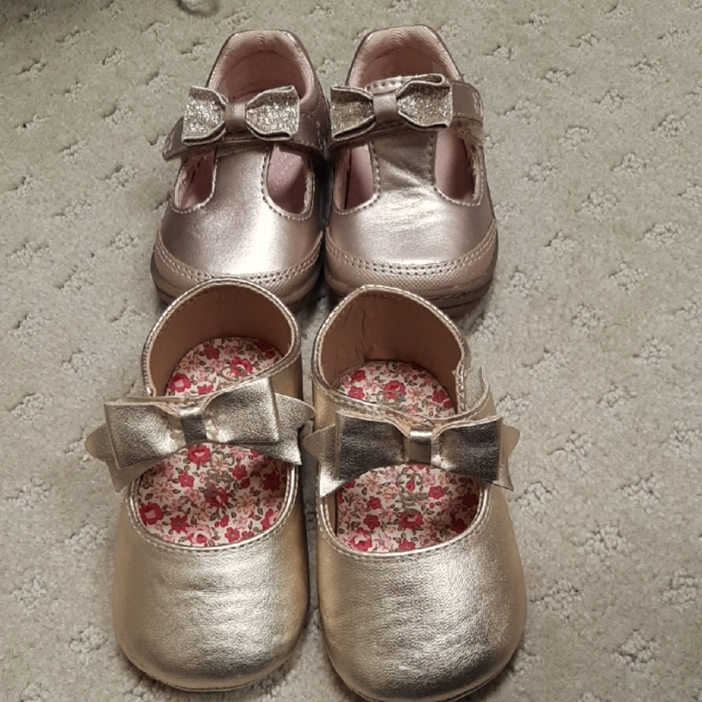 Gold Toddler Shoes with Bow